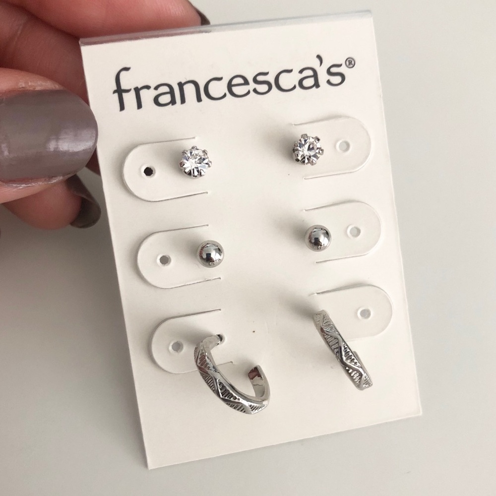 ⚡️NEW⚡️3 sets of Earrings